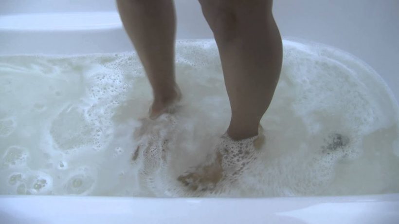 Dealing with a blocked drain in an emergency