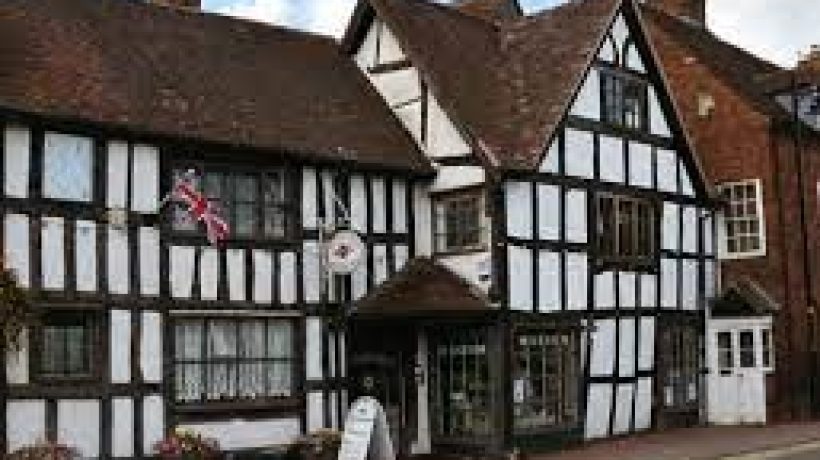 Why pick oak for your next building project