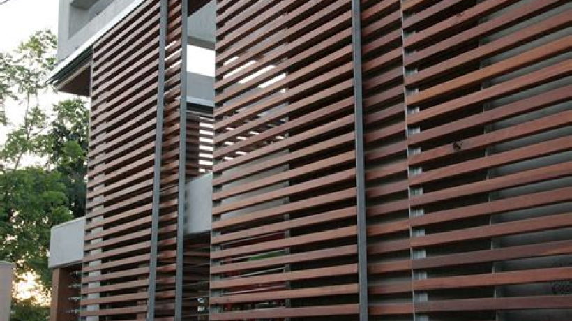 Using Architectural Features to Regulate Temperature