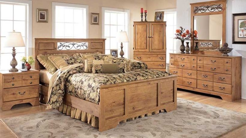 What is Rustic Vs Boho Decor?