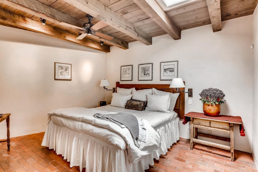 western bedroom decor