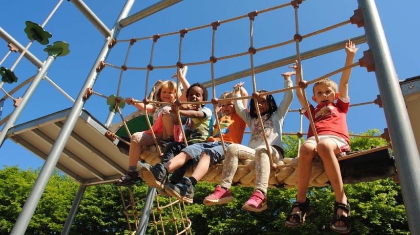How Backyard Play Equipment Builds Kids’ Strength and Fitness